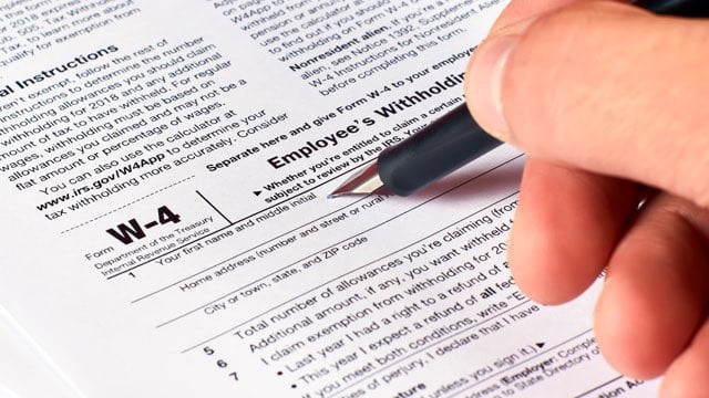 A Step-by-Step Guide to Filling Out 2020’s New W-4 Form